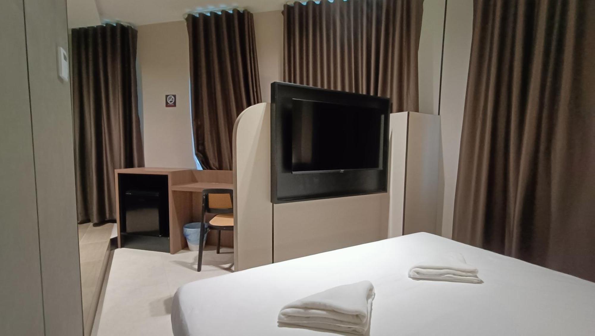 Urban Inn, Serai Wangi Padang Serai Buitenkant foto