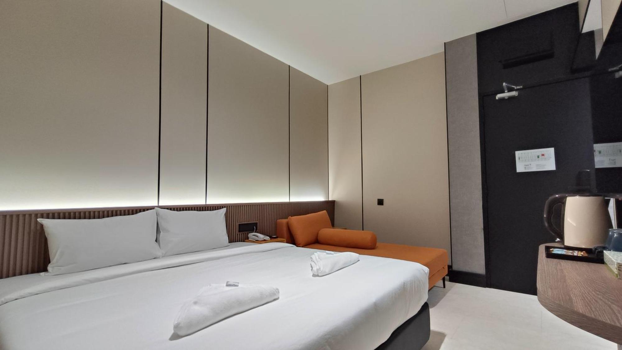 Urban Inn, Serai Wangi Padang Serai Buitenkant foto